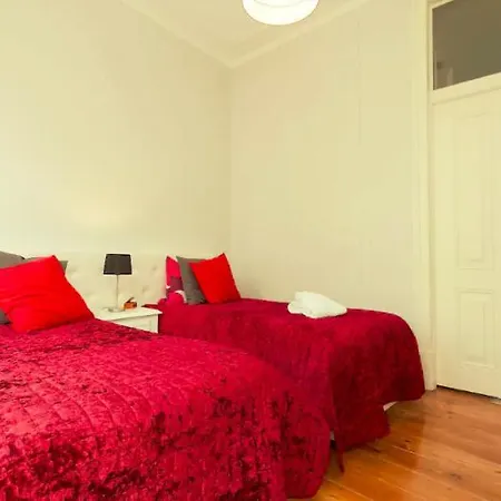 Tradicional Charm House Apartment Lisbon