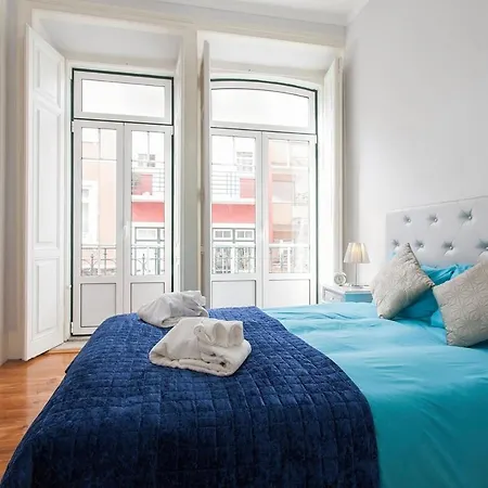 아파트 Charm Homes Historic Balcony & Art *